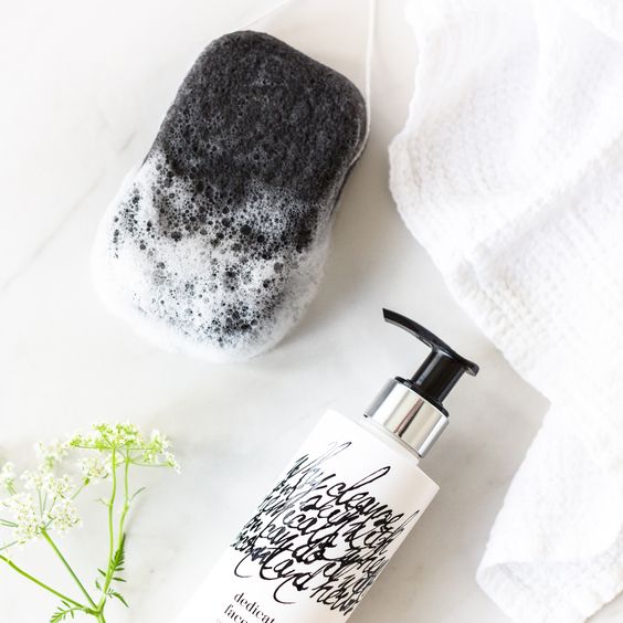 DEDICATED FACE WASH 200ML