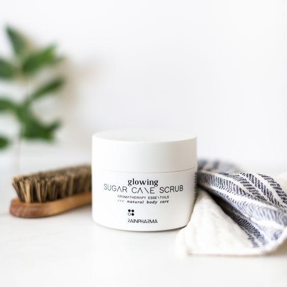 GLOWING SUGAR CANE SCRUB 200ML
