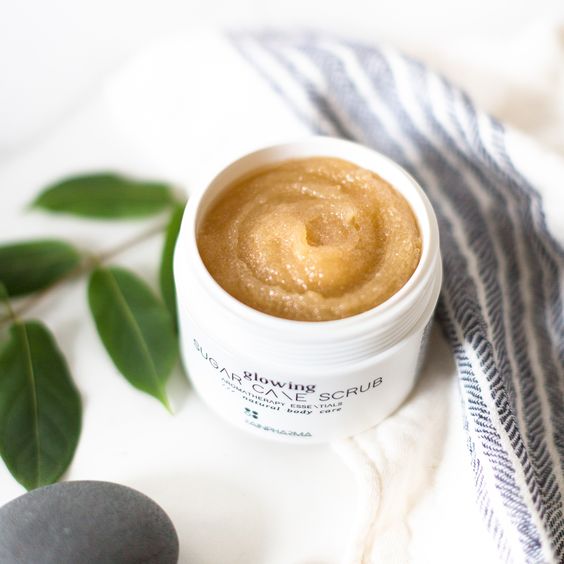 GLOWING SUGAR CANE SCRUB 200ML