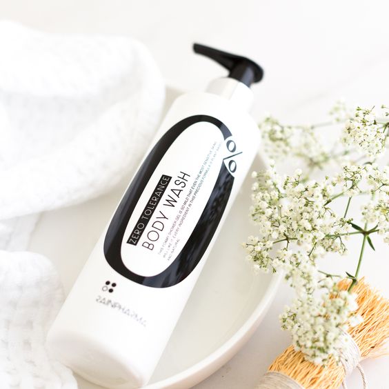 ZERO TOLERANCE BODY WASH 250ML